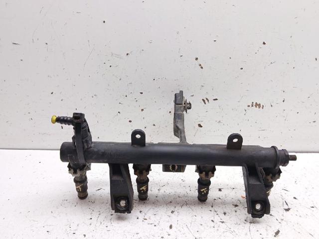 9628982980 PEUGEOT Rampa de combustible  en stock Gandía