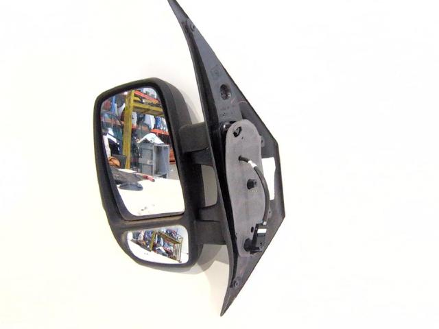 RENAULT 963020133R Espejo de retrovisor derecho  en stock Terrassa