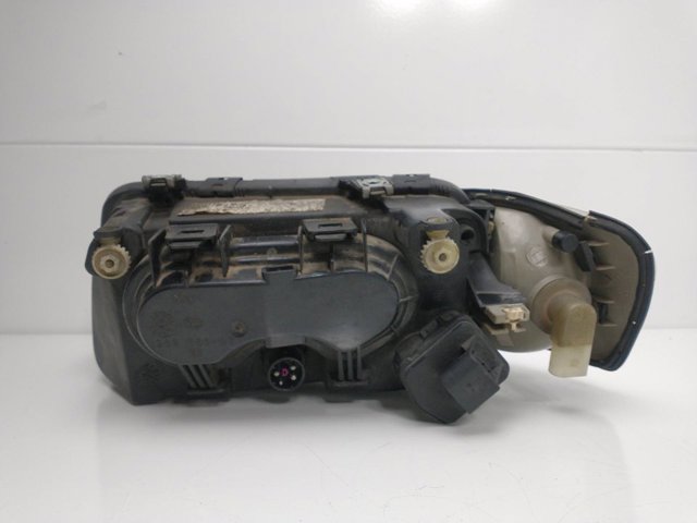 96303600 Faro derecho comprar Sevilla