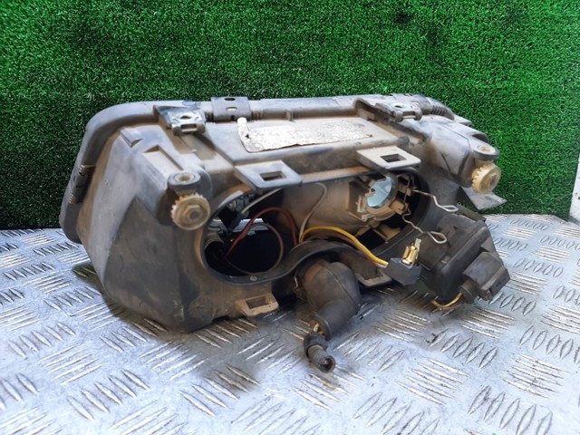 VAG 96303600 Faro derecho  en stock Salamanca