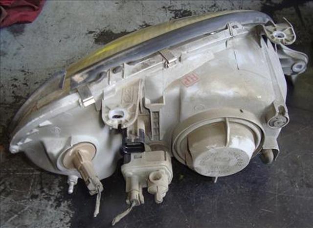96304610 Faro izquierdo  comprar en Zaragoza