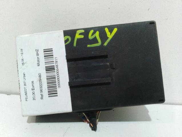 PEUGEOT 9632229480 Caja de fusibles  comprar en Albacete