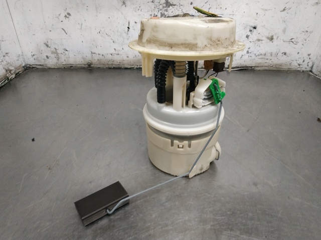 9632672080 Módulo de bomba de combustible con sensor de nivel de combustible  disponible Utrera