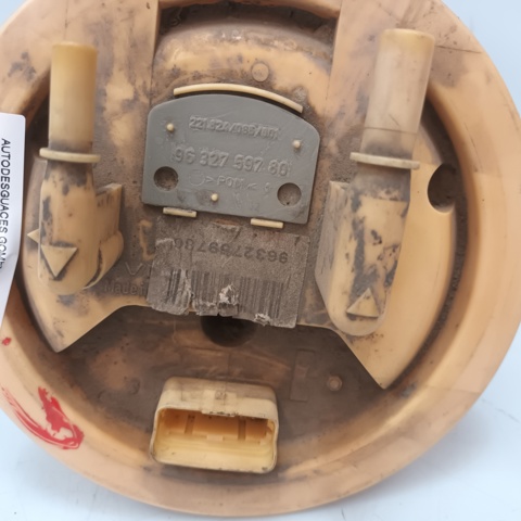 9632759780 Módulo de bomba de combustible con sensor de nivel de combustible  disponible Málaga