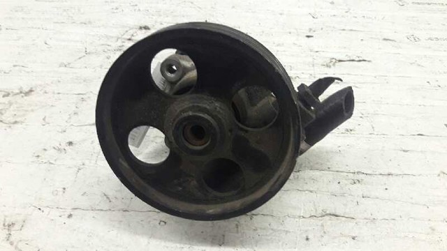 PEUGEOT 9633817580 Bomba de dirección  en stock Terrassa