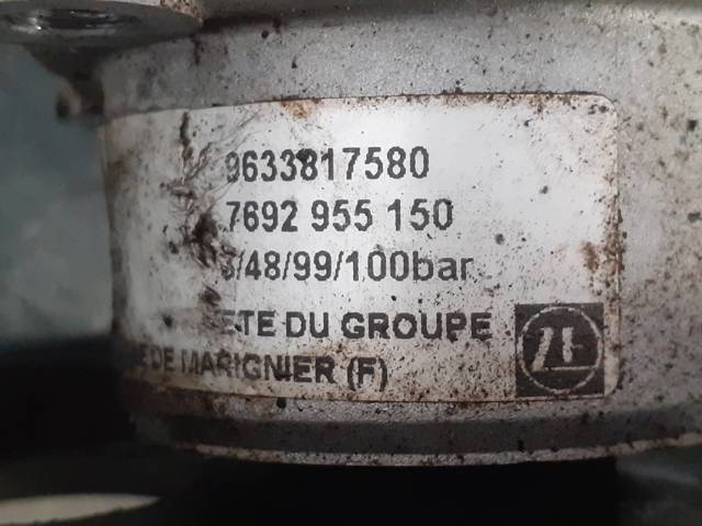 PEUGEOT 9633817580 Bomba de dirección  en stock Terrassa