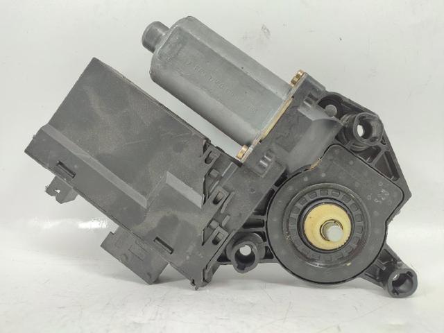 PEUGEOT 9634457480 Motor del elevalunas de la puerta delantera derecha comprar Tarragona