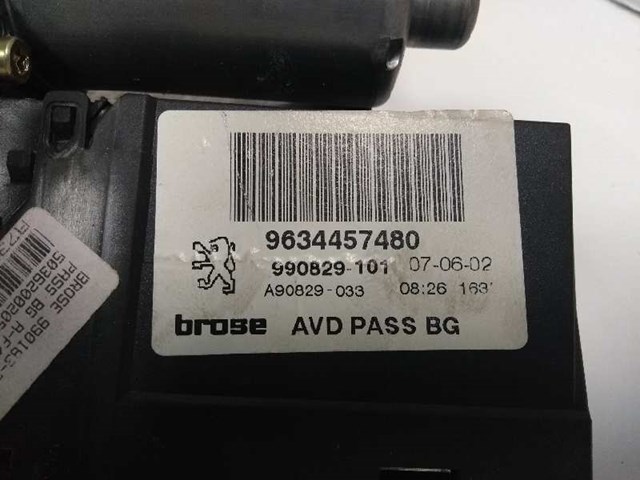 9634457480 PEUGEOT Motor del elevalunas de la puerta delantera derecha  en stock Córdoba