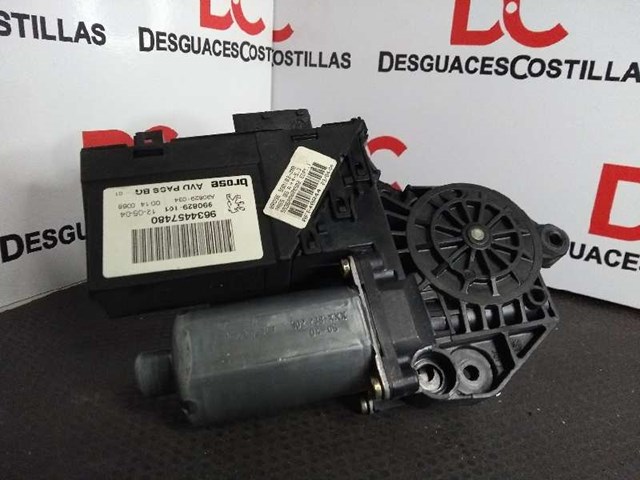 9634457480 Motor del elevalunas de la puerta delantera derecha  comprar en Pontevedra