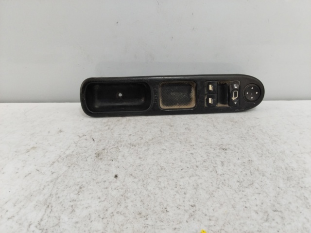 96351622XT PEUGEOT Interruptor de elevalunas delantera izquierda comprar Bilbao