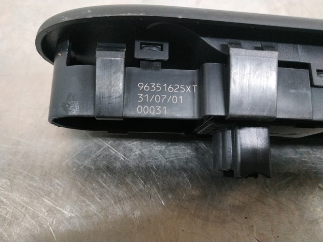 96351625XT Unidad de control de elevalunas delantero derecho comprar Sevilla