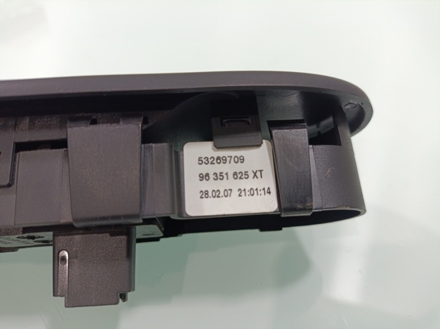 96351625XT PEUGEOT Unidad de control de elevalunas delantero derecho  disponible Vigo