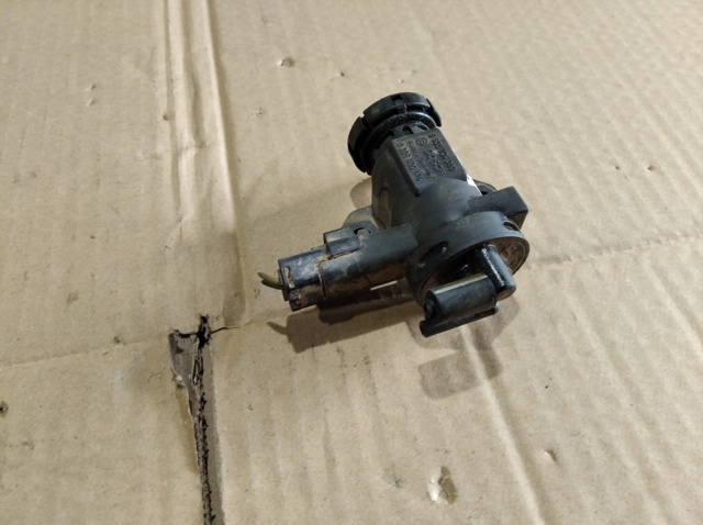9635704380 PEUGEOT Válvula solenoide de control de presión de sobrealimentación  disponible Vigo