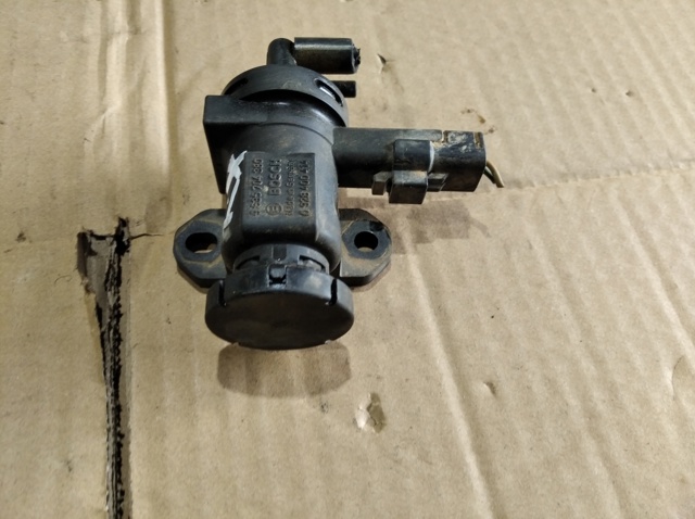 PEUGEOT 9635704380 Válvula solenoide de control de presión de sobrealimentación  en stock Salamanca