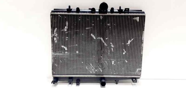 9635989980 Radiador de refrigeración del motor  disponible Utrera