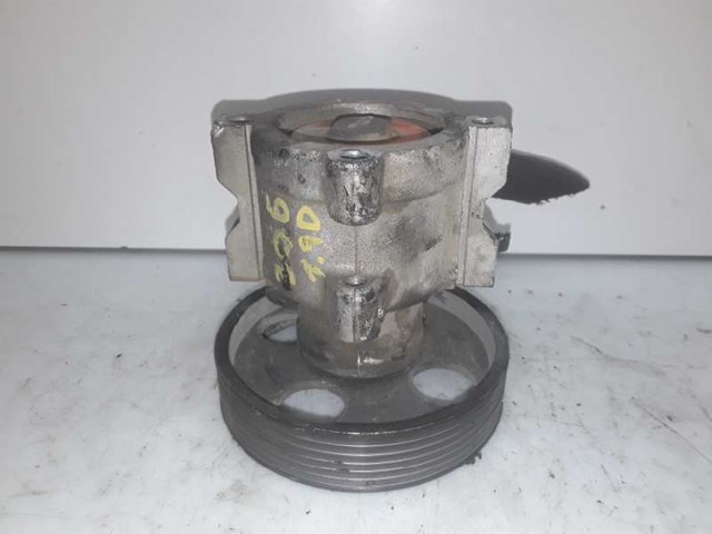 PEUGEOT 9636070380 Bomba de dirección  en stock Terrassa