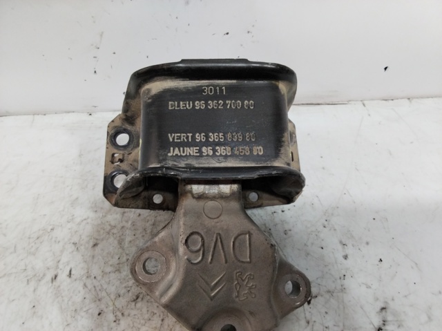9636270080 Soporte superior derecho del motor comprar Almería