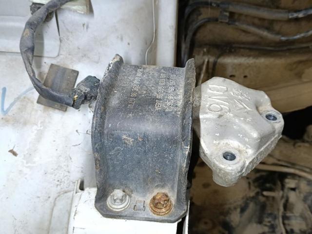 9636270080 Soporte superior derecho del motor comprar Girona