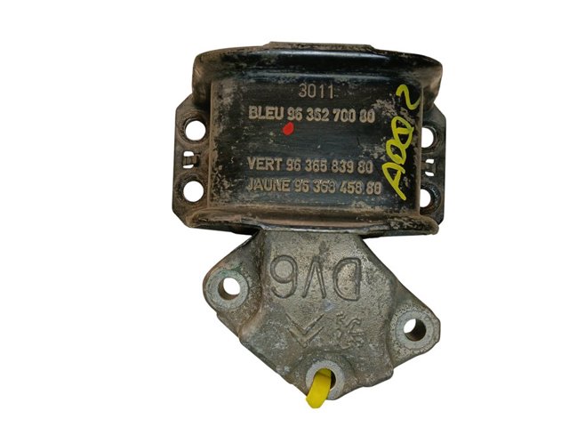 9636270080 Soporte superior derecho del motor  en stock Castellón
