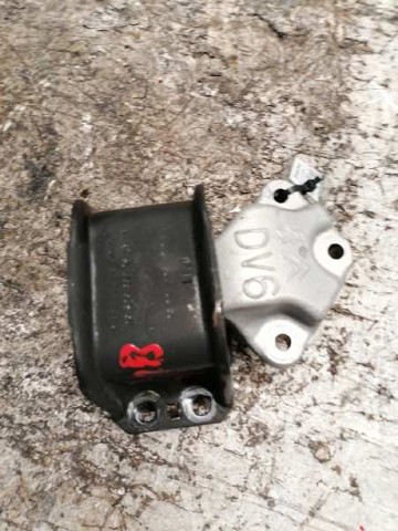 9636583980 Soporte superior derecho del motor  en stock Castellón