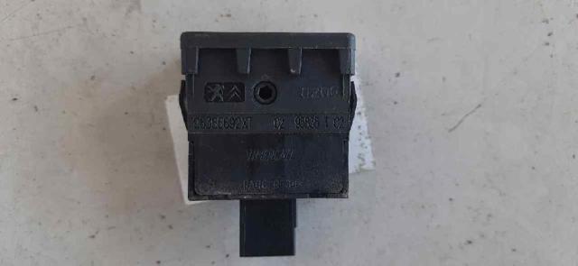 96366692XT PEUGEOT Botón del regulador de altura de faros comprar Madrid