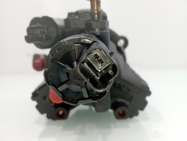 9636818480 PEUGEOT Bomba de alta presión de combustible  disponible Ourense