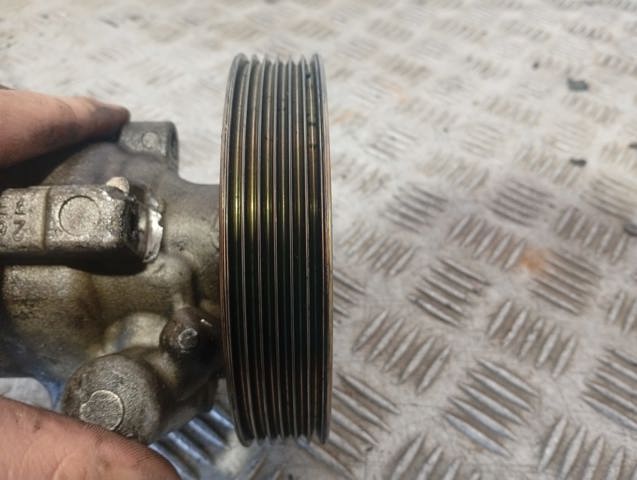 9637000980 PEUGEOT Bomba de dirección comprar Madrid