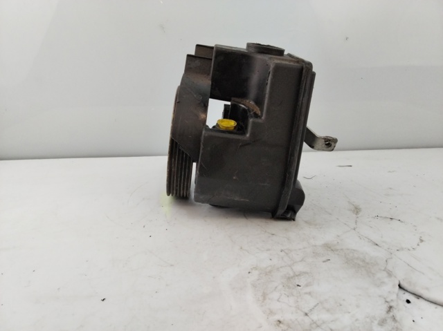PEUGEOT 9637000980 Bomba de dirección  en stock Valencia