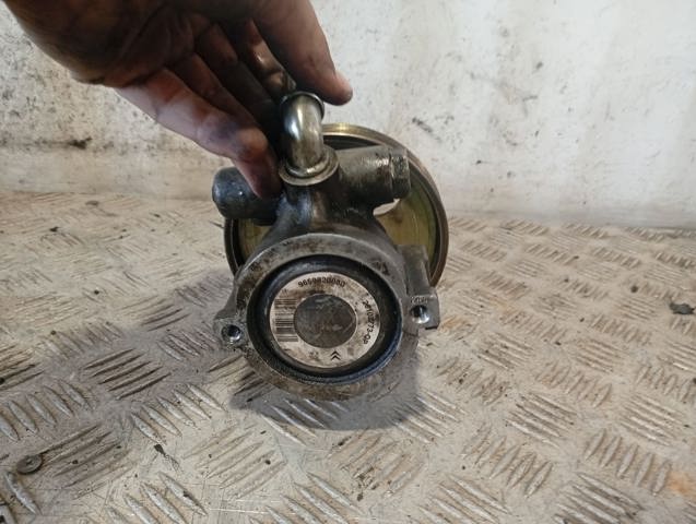 9637000980 Bomba de dirección comprar Sevilla