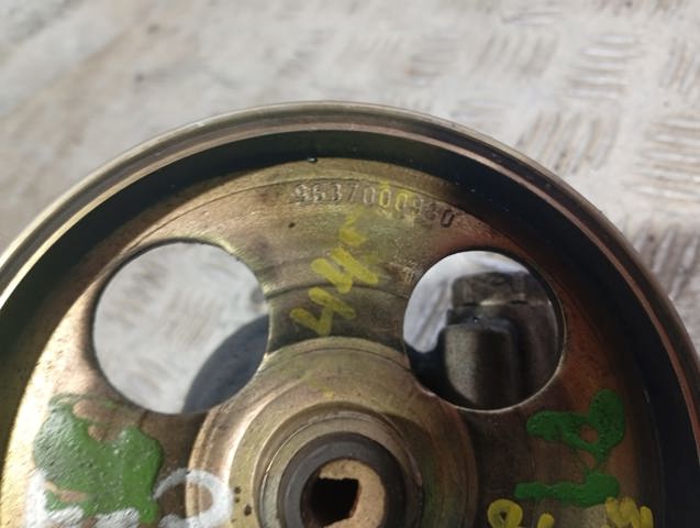 PEUGEOT 9637000980 Bomba de dirección comprar Pamplona