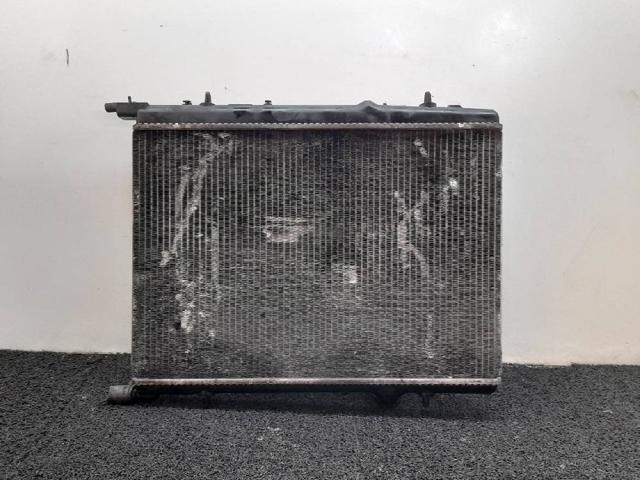 9637040680 Radiador de refrigeración del motor  disponible Málaga