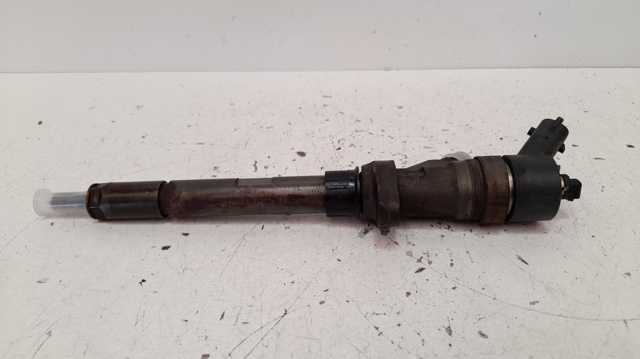 PEUGEOT 9637277980 Inyector de combustible  disponible Valladolid