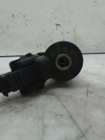 9637536080 PEUGEOT Inyector  en stock Gandía