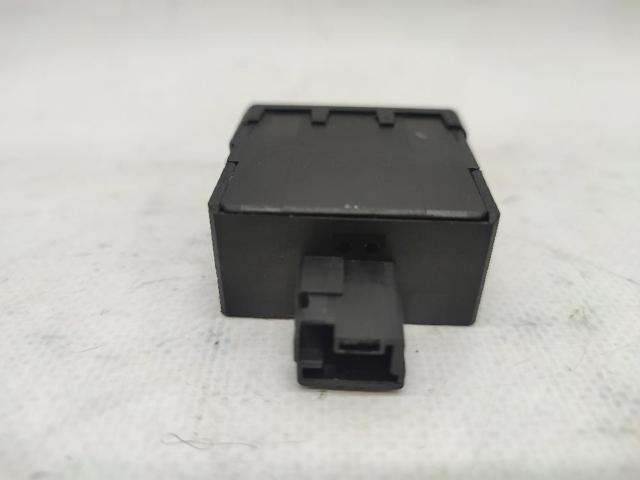 PEUGEOT 96384422 Botón del regulador de altura de faros  disponible Valladolid