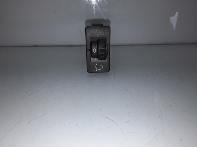 96384422XT Botón del regulador de altura de faros comprar Girona