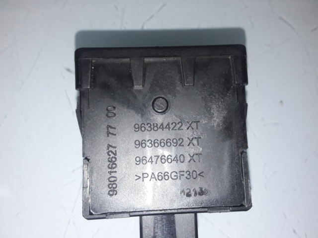 96384422XT PEUGEOT Botón del regulador de altura de faros  en stock Córdoba