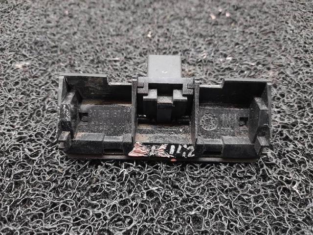 9638615777 Peugeot/Citroen