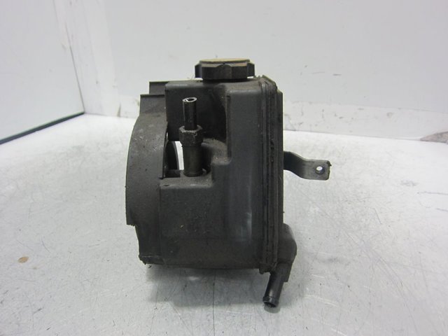 9638668180 PEUGEOT Bomba de dirección asistida  disponible Alicante