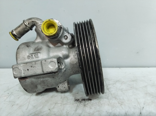 PEUGEOT 9638668180 Bomba de dirección  en stock Valencia