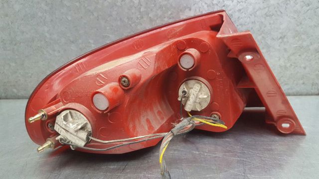 96387725 GM Piloto trasero exterior derecho  comprar en Jaén