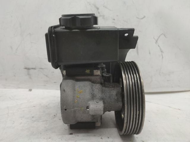 PEUGEOT 9638931980 Bomba de dirección  en stock Terrassa