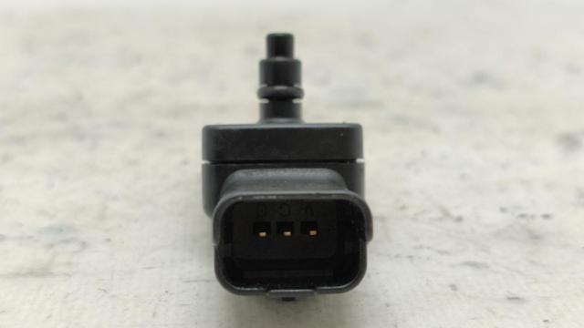 PEUGEOT 9639027480 Sensor de presión del colector de admisión  en stock Salamanca