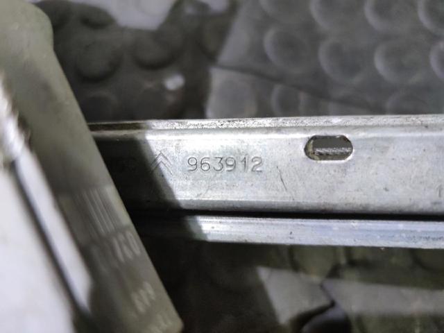 963912 Peugeot/Citroen