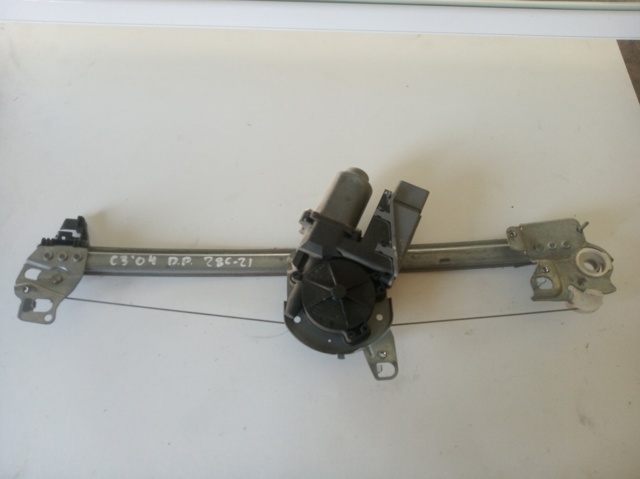 963912 PEUGEOT Mecanismo de elevalunas de la puerta delantera izquierda  disponible Ourense