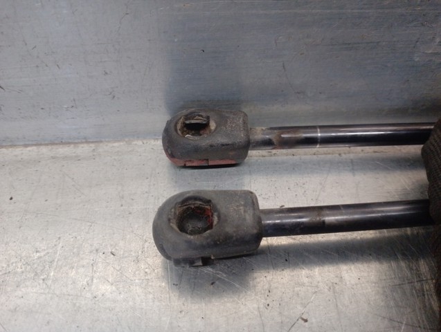 9639853880 Amortiguador maletero  en stock Sabadell