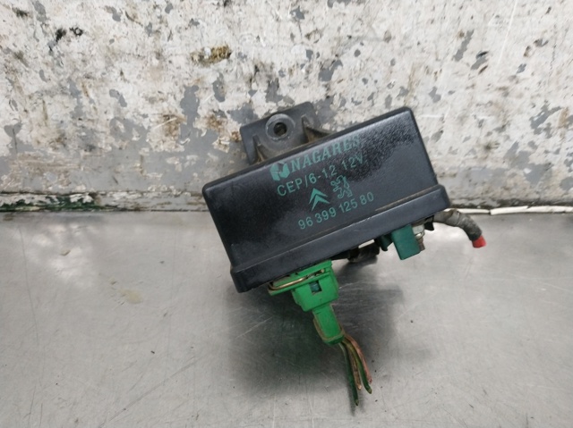 PEUGEOT 9639912580 Relé de bujías de precalentamiento  disponible Valladolid