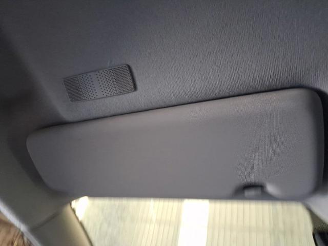 Precio del repuesto Visera parasol Sandero III hatchback