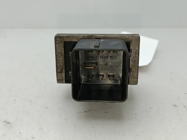 Relé de bujía de precalentamiento Peugeot 406 8B