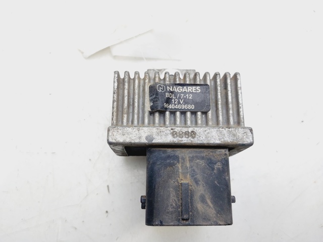 Relé de bujía de precalentamiento Citroen Berlingo M