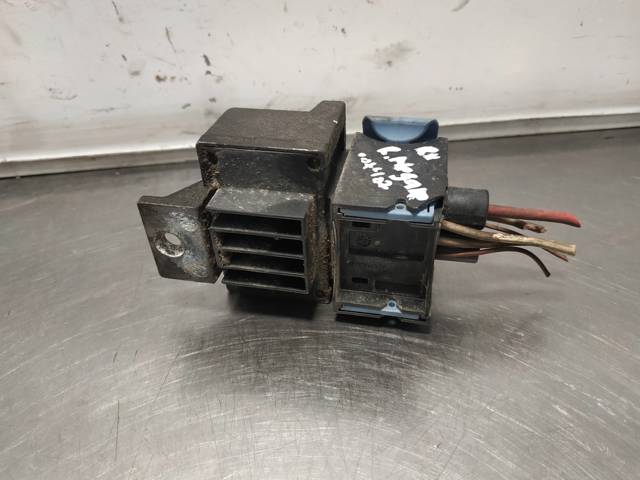 9640469680 RENAULT Relé de los calentadores  en stock Gandía
